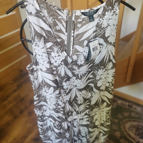 Lauren Ralph Lauren Olive Print Sleeveless Cinched Sz. 12 Jumpsuit NWT - Picture 5 of 16